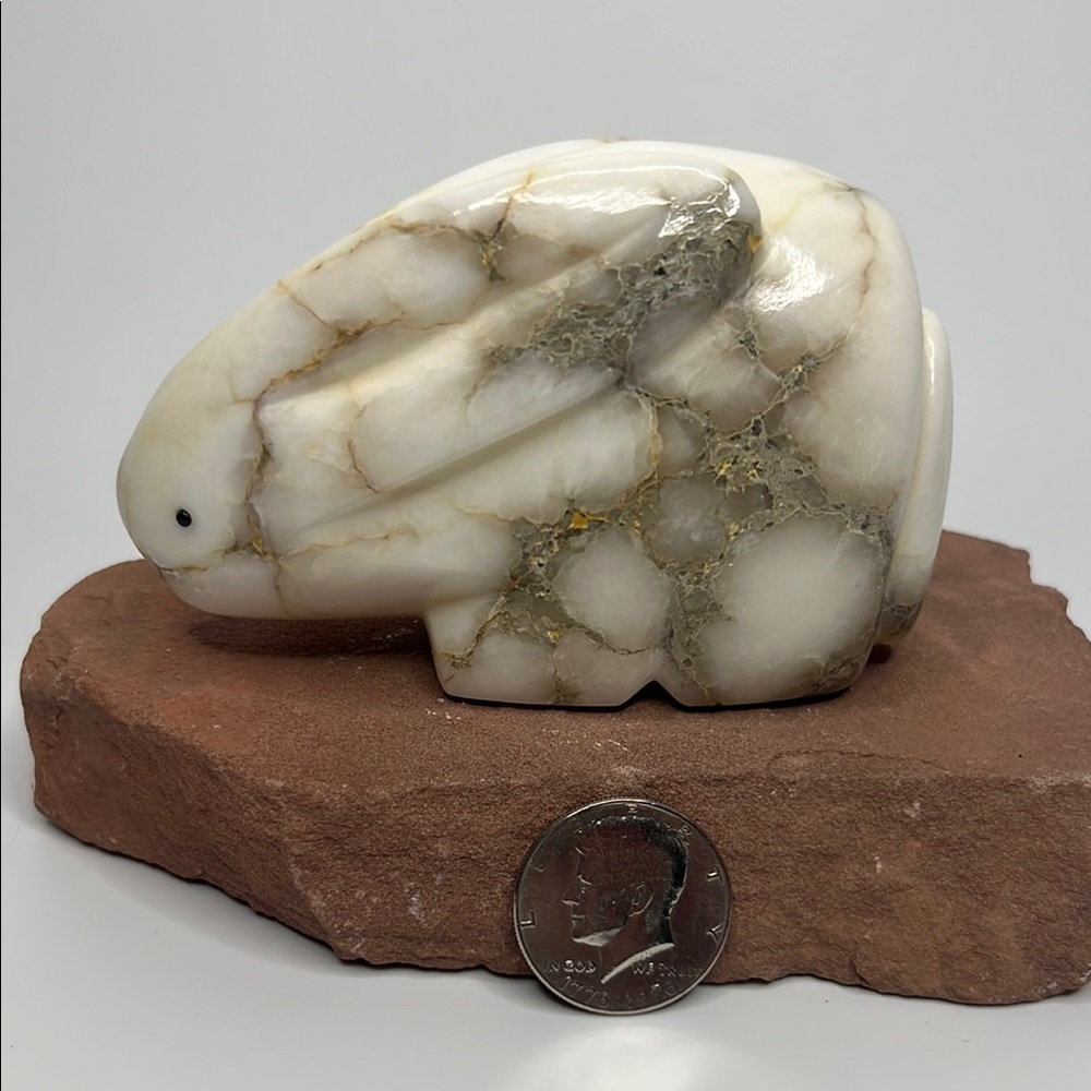 Agate Rabbit Figurine